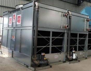 密閉式冷卻塔內外循環無填料！